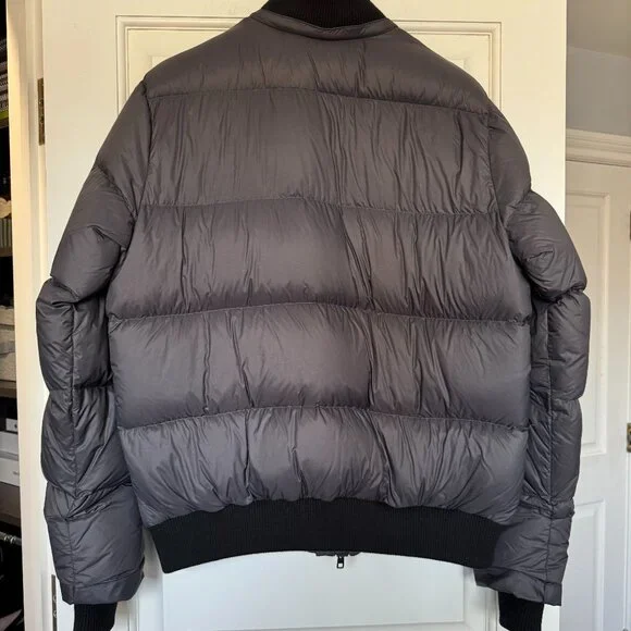 Canada Goose Ventoux Down Bomber- Graphite Grey Size Large